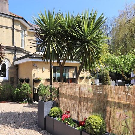 Foxhills Of Shanklin Buitenkant foto